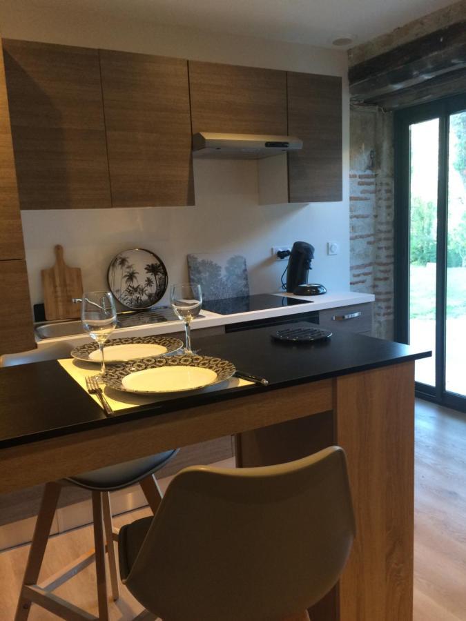 Petit Loft Ideal, Tourisme Et Affaires Ledat Екстериор снимка